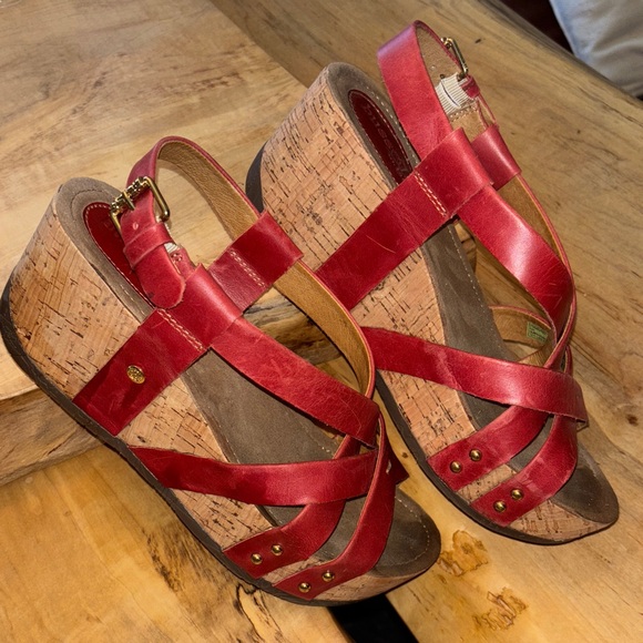 BUSSOLA Formentera Red Leather Cross Straps Wedge Sandals | Size EU 39 / US 8 - Picture 2 of 5